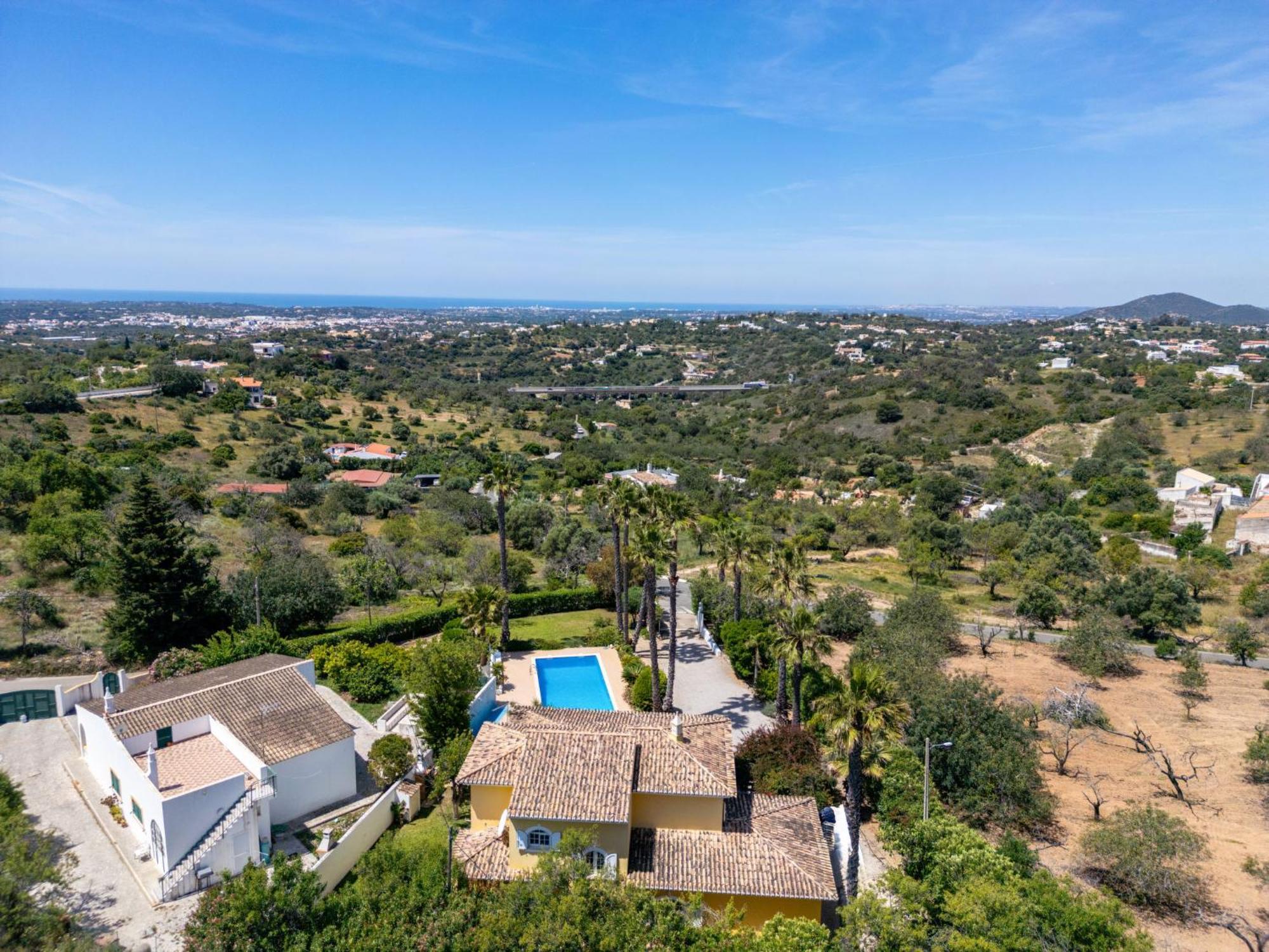 Villa Villa Monte Da Torre By Interhome Alfarrobeira  ภายนอก รูปภาพ