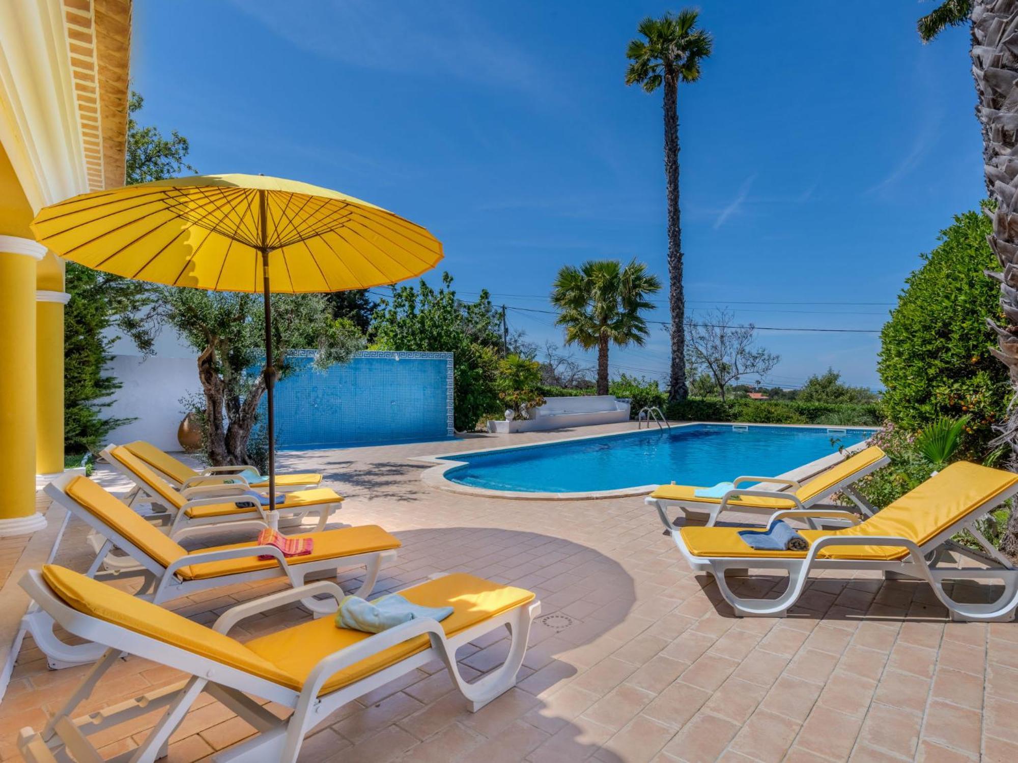 Villa Villa Monte Da Torre By Interhome Alfarrobeira  ภายนอก รูปภาพ