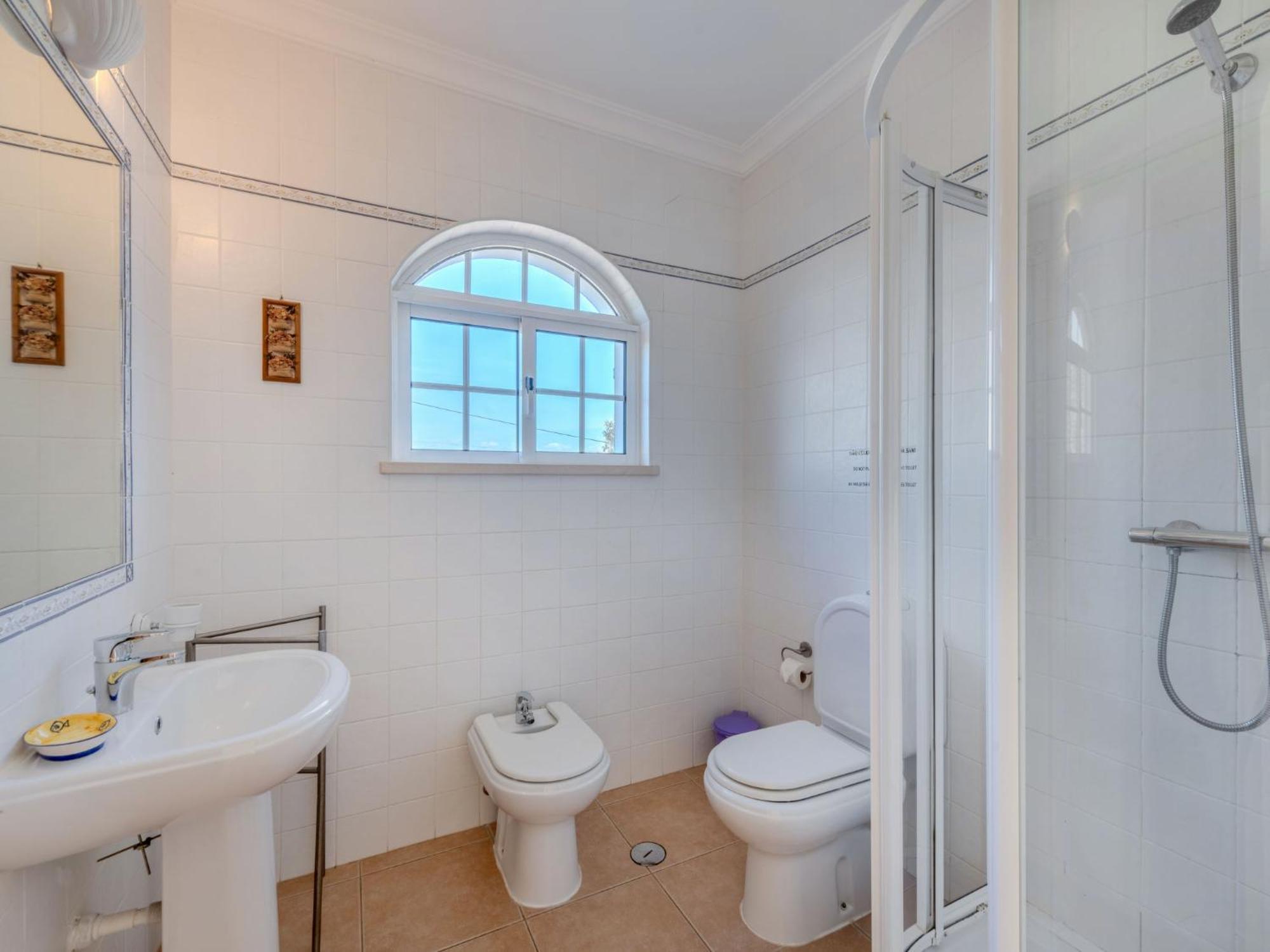 Villa Villa Monte Da Torre By Interhome Alfarrobeira  ภายนอก รูปภาพ