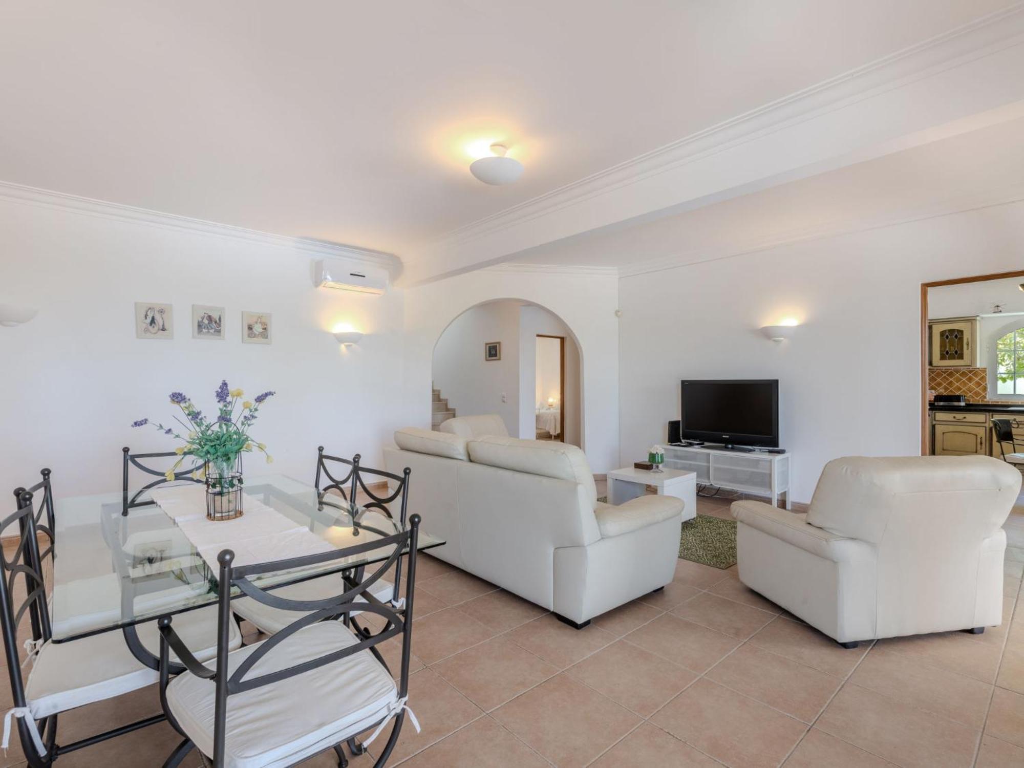 Villa Villa Monte Da Torre By Interhome Alfarrobeira  ภายนอก รูปภาพ